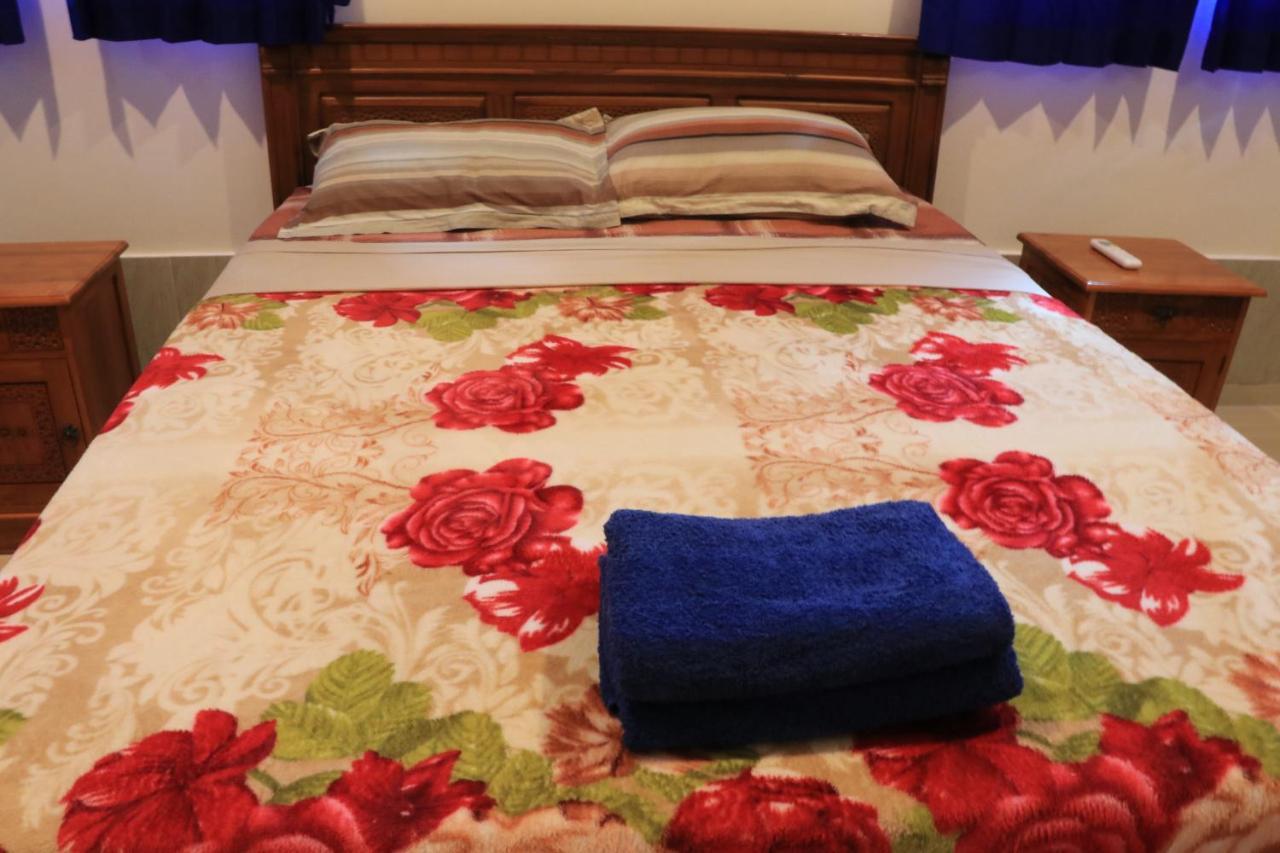 Our Bali Homestay Ubud Esterno foto