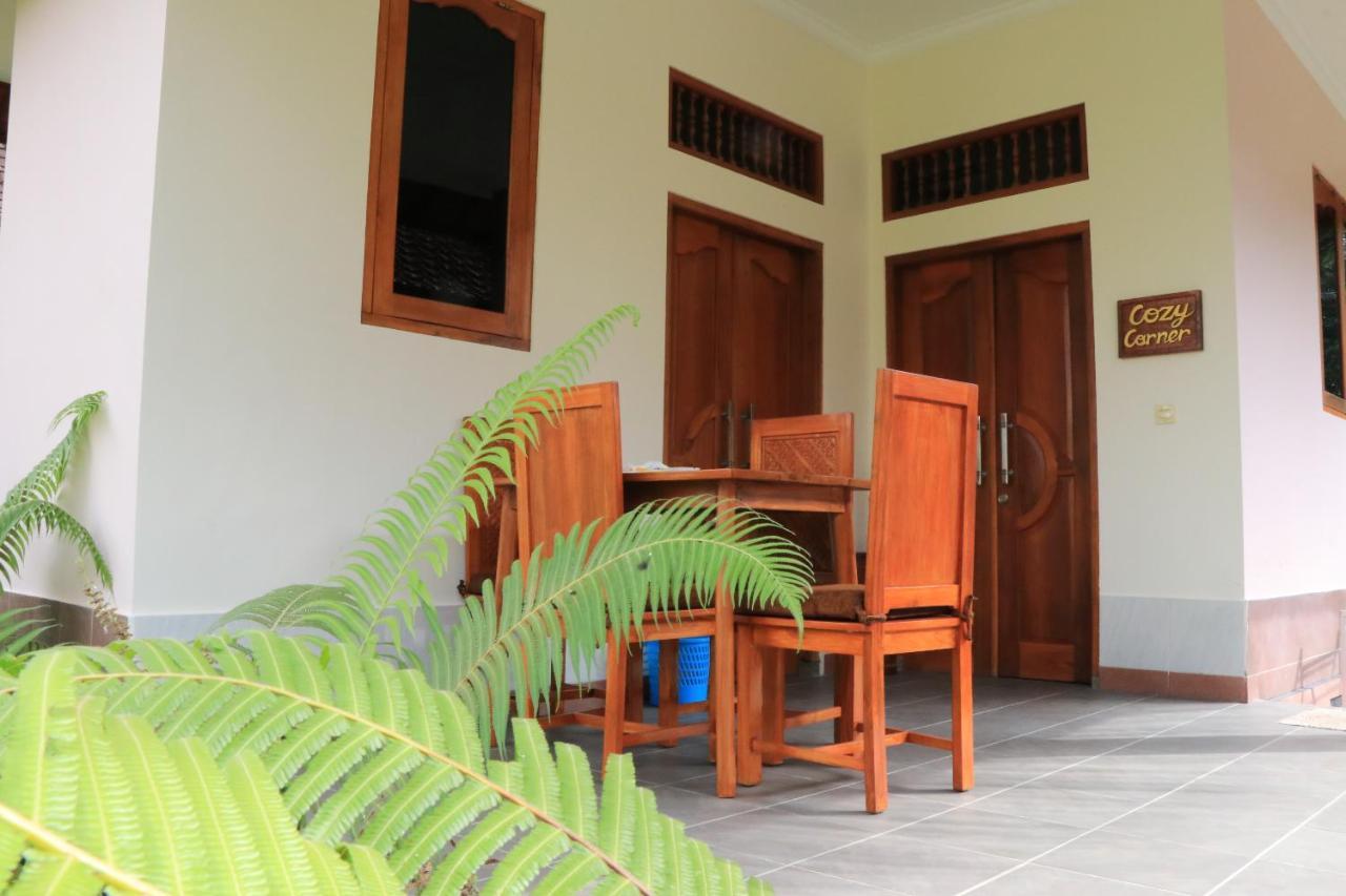 Our Bali Homestay Ubud Esterno foto